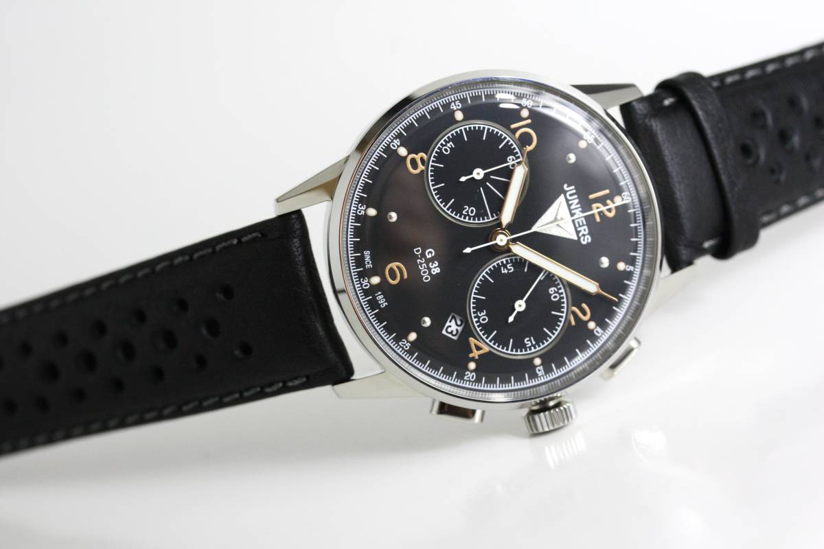 ドイツ製Junkers ユンカース G38クォーツ・クロノグラフ腕時計 パイロットウォッチ メーカー希望小売価格50,600円 6984-5QZ_画像3