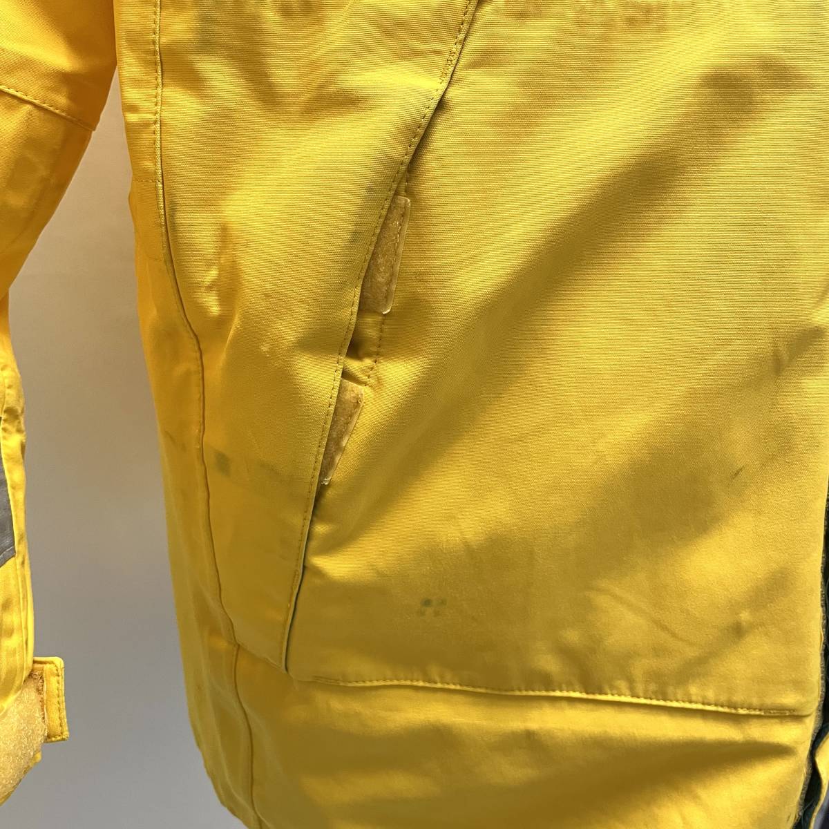 USA古着 90s Patagonia セーリング ジャケット Sサイズ 黄色 USA古着 90s Patagonia セーリング ジャケット Sサイズ 黄色