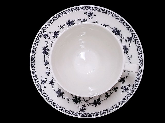 3QV売切！稅無し☆ロイヤルドルトン★ヨークタウン★デミタスカップ＆ソーサー★ROYAL DOULTON★YORKTOWN★現(xiàn)狀★現(xiàn)品限り★1027-6