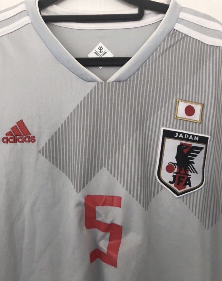 YK-3508 ※難あり 中古品 adidas アディダス ユニフォーム 日本代表 半袖 シャツ W杯 JFA 5番 JAPAN サイズ表記無し_画像2