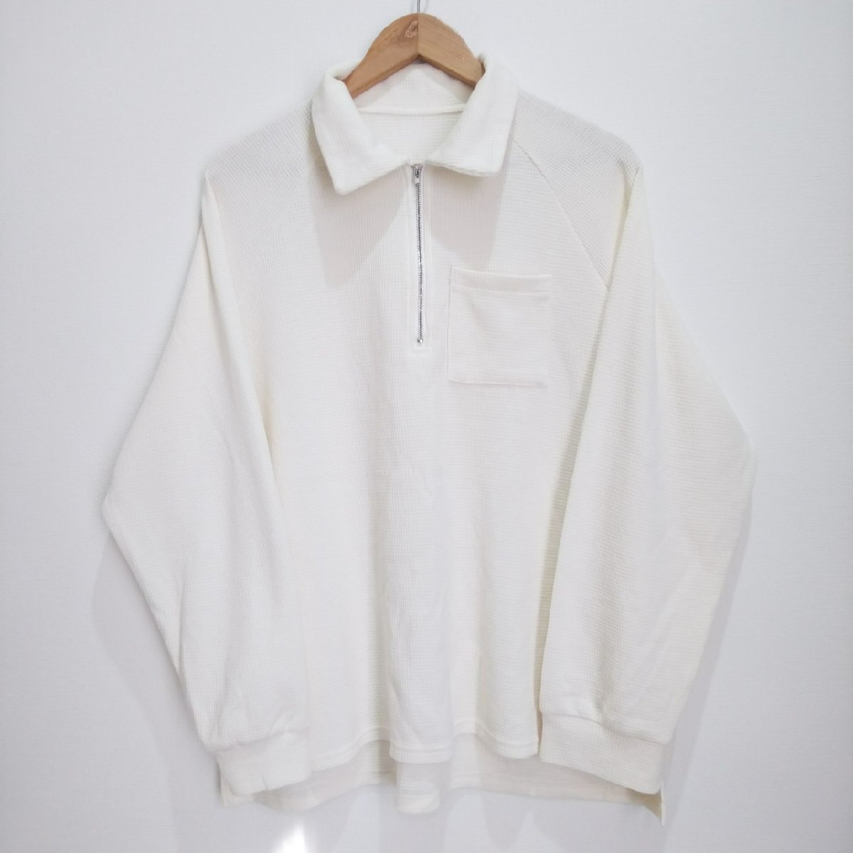 (^w^)b デイジー ハーフジップ スウェット Tシャツ プルオーバー ホワイト 胸ポケット 無地 きれいめ シンプル カジュアル DAZY L_画像1