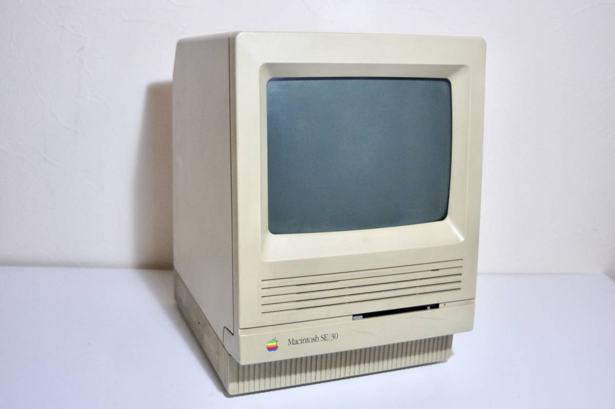 ○Macintosh SE30…部品取りなどにどうぞ…オールドMac 68k【ジャンク