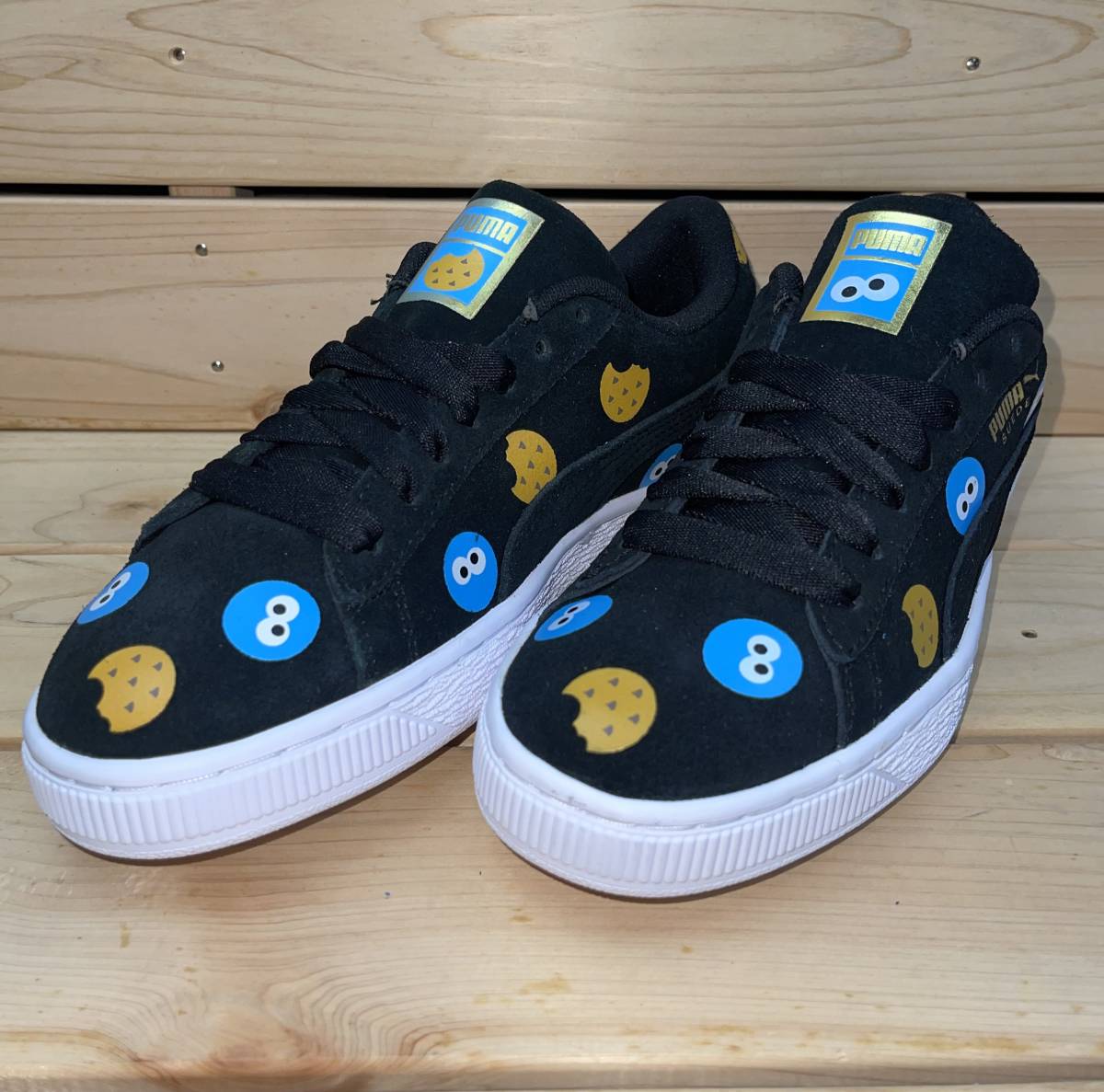  Puma 23.5cm Улица Сезам замша значок детский бюстгальтер kPUMA Sesame Street 50 SUEDE JR ребенок обувь Kids Cookie Monster 