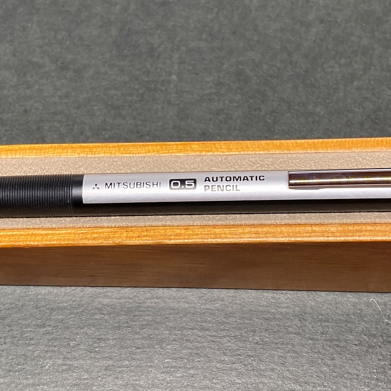 送料無料 USED 廃盤筆記具 三菱鉛筆 AUTOMATIC PENCIL シャープ 送料無料 USED 廃盤筆記具 三菱鉛筆 AUTOMATIC PENCIL シャープ