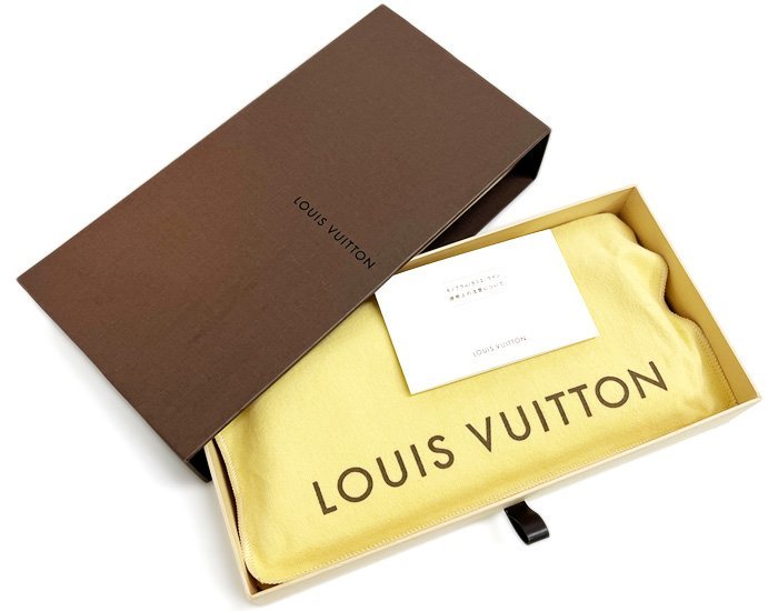 LOUIS VUITTON ルイ・ヴィトン M69407 ジッピードラゴンヌ モノグラム マカサー L字ファスナー 長財布 ウォレット シルバー金具 箱有_画像10