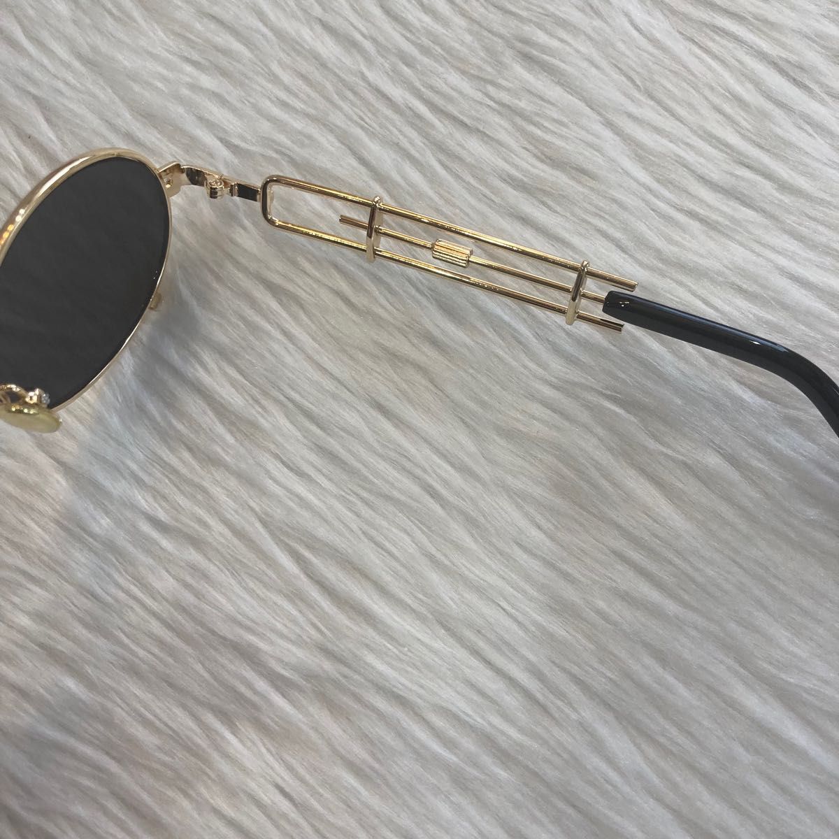 39丸メガネ眼鏡サングラスレトロ個性的めがねフレームラウンド ゴールドメタルUV