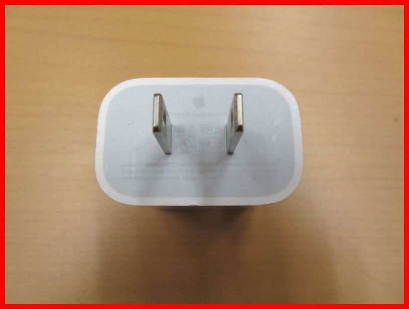 2310★D-1163★　Appleアップル　Model A1720　USB Type-C充電器　③_画像1