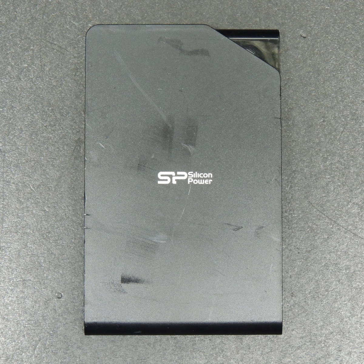 【検品済み/使用14時間】SP(Silicon Power) 1TB ポータブルHDD (ST1000LM035-1RK172) 管理:キ-96_画像1