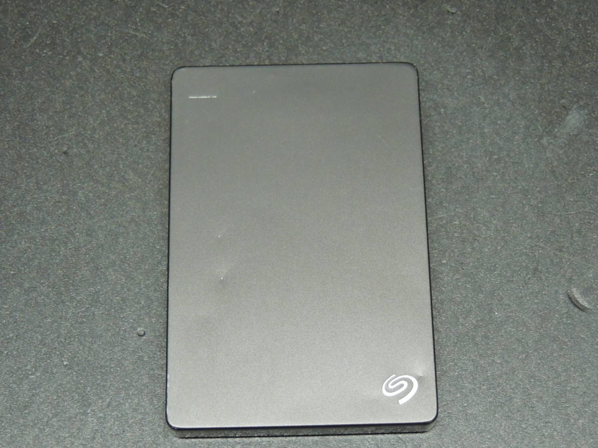 【検品済み/使用381時間】Seagate ポータブルHDD 2TB SRD00F1 / ST2000LM007 管理:W-29_画像1