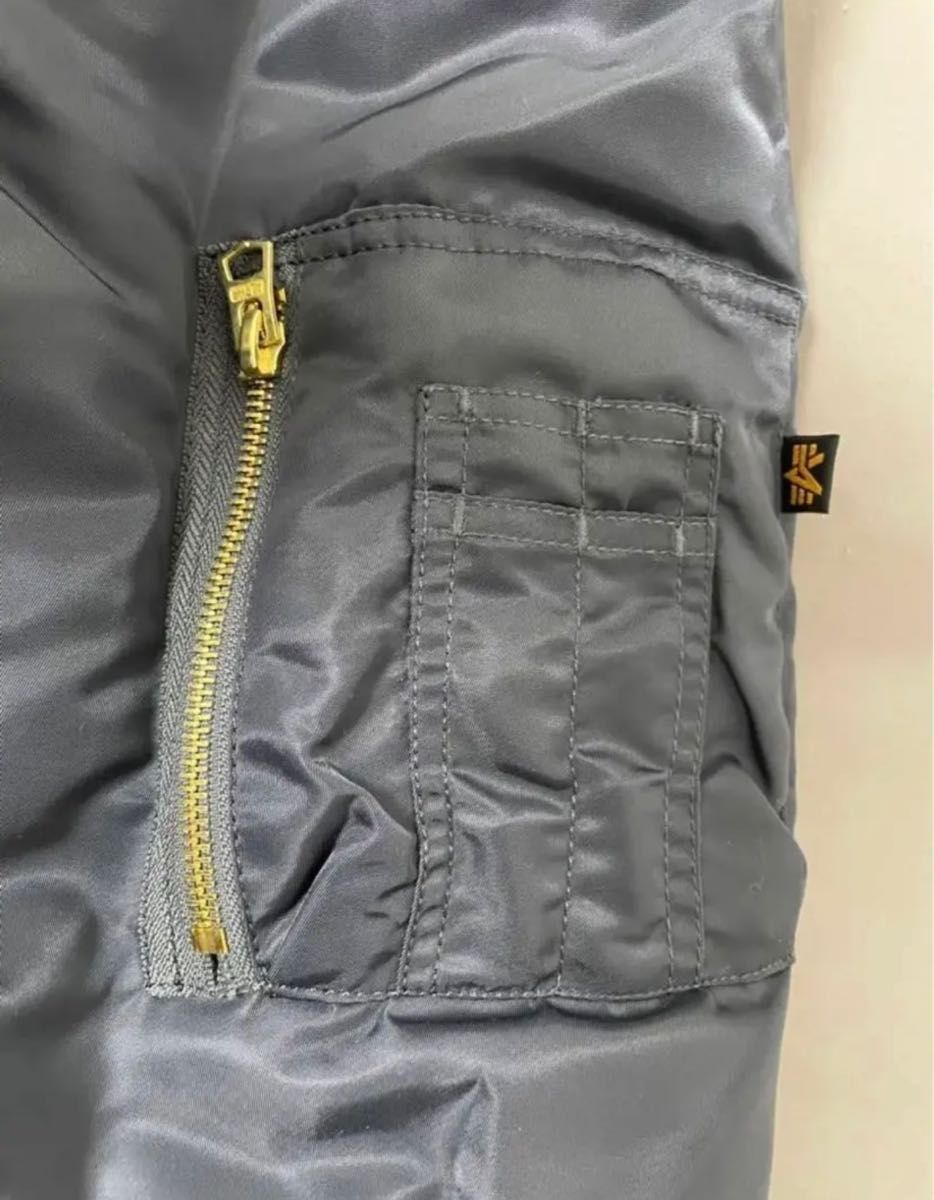 コムドットゆうた着用!vetements ボンバージャケット
