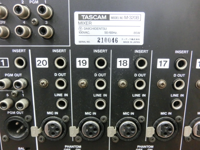 ⑮[ Vintage ]TASCAM M-320B электризация OK текущее состояние самовывоз товар 