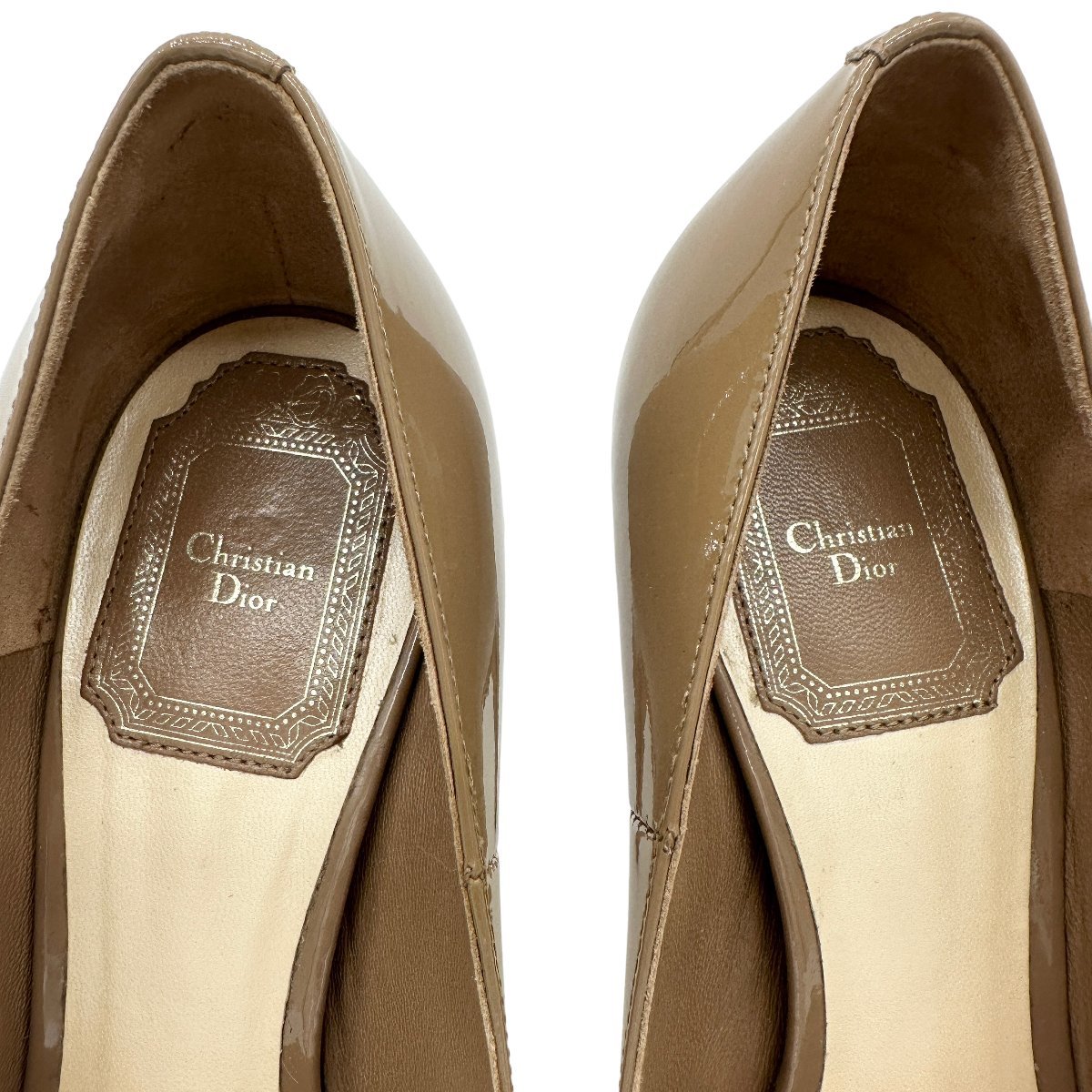 A918●美品●Christian Dior 　クリスチャンディオール■バックロゴ エナメル オープントゥ パンプス■36サイズ 23cm程度 レディース　靴　_画像3