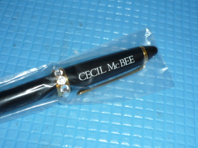 A* unused * not for sale *CECIL McBEE( Cecil McBee )2011 year se sill Bear tote bag . ballpen other 4 point 