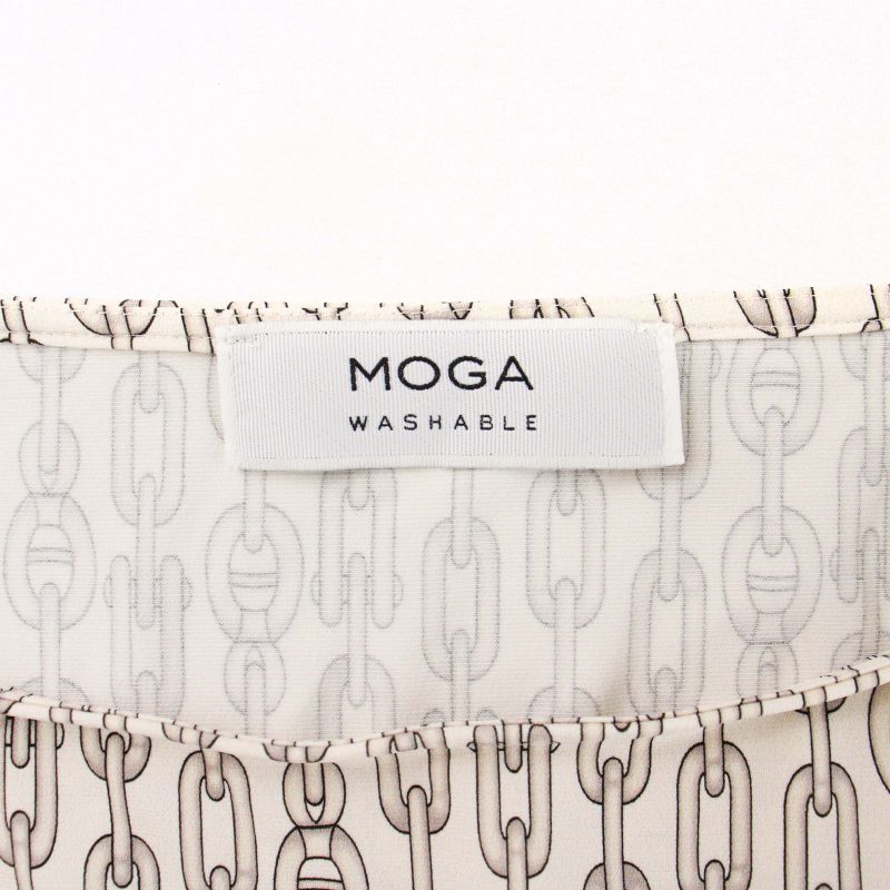  Moga MOGA T-shirt cut and sewn . minute sleeve pattern 2 M ivory black black /TR21 lady's 