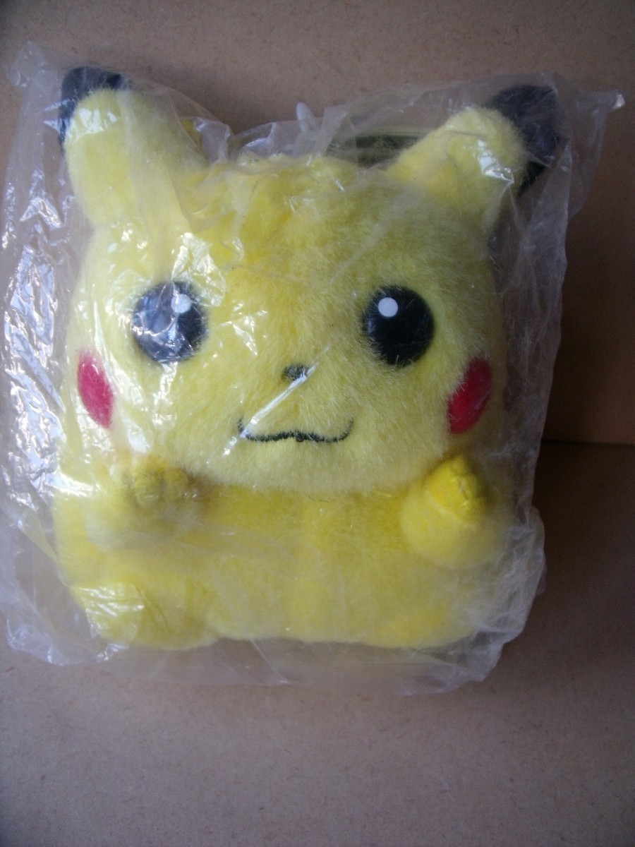  Pokemon soft toy Pikachu TOMY