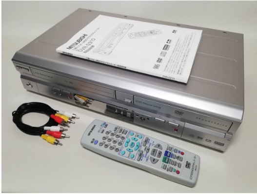 MITSUBISHI　DVR-S310 ビデオデッキDVDレコーダー【VHS⇒DVDへダビングOK】 【リモコン・取扱説明書付】_画像1