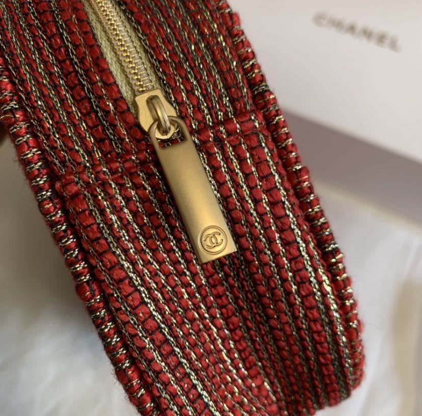 激レア 新品本物 シャネル ポーチ レッド ラメ 2022 ホリデー 限定 ノベルティ 正規非売品 CHANEL クリスマス コスメポーチ ツイード柄