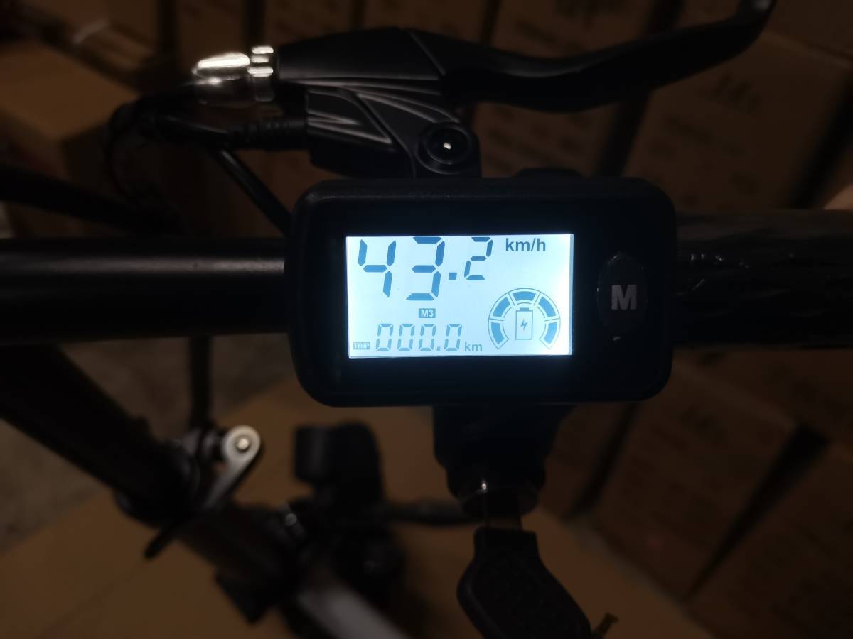 【14インチ】高品質バッテリー8A　折り畳み 電動自転車 公道走行可能_画像5