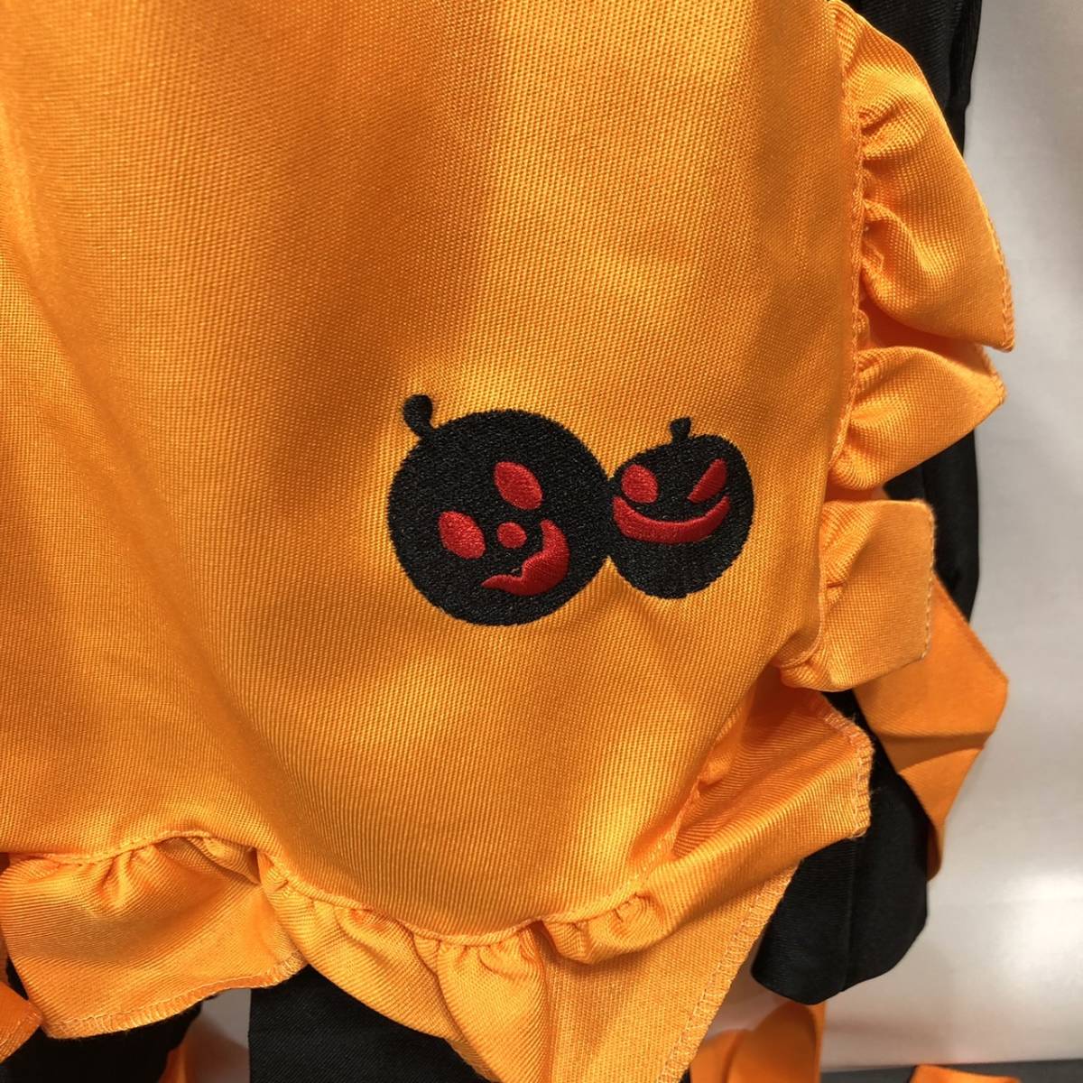 新品未使用品　ハロウィン　コスプレセット　パンプキン　かぼちゃバッグ　ワンピース　エプロン　カチューシャ　チェーンショルダー_画像2