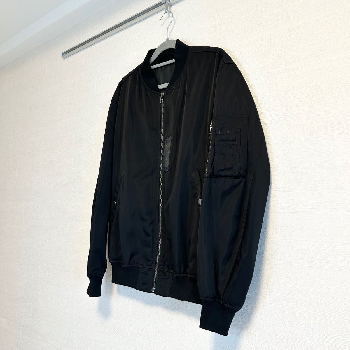 美品】GU|MA-1 ブルゾン|ブラック|Mサイズ|Yahoo!フリマ(旧 美品】GU|MA-1 ブルゾン|ブラック|Mサイズ|Yahoo!フリマ(旧