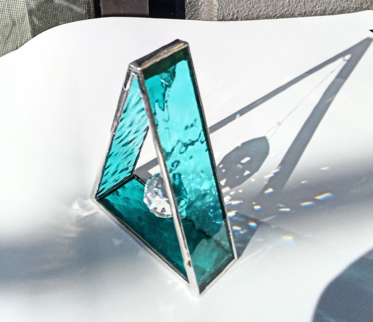 インテリア雑貨 ガラス細工 サンキャッチャー 贈り物 置型サンキャッチャー ハンドメイド ステンドグラス