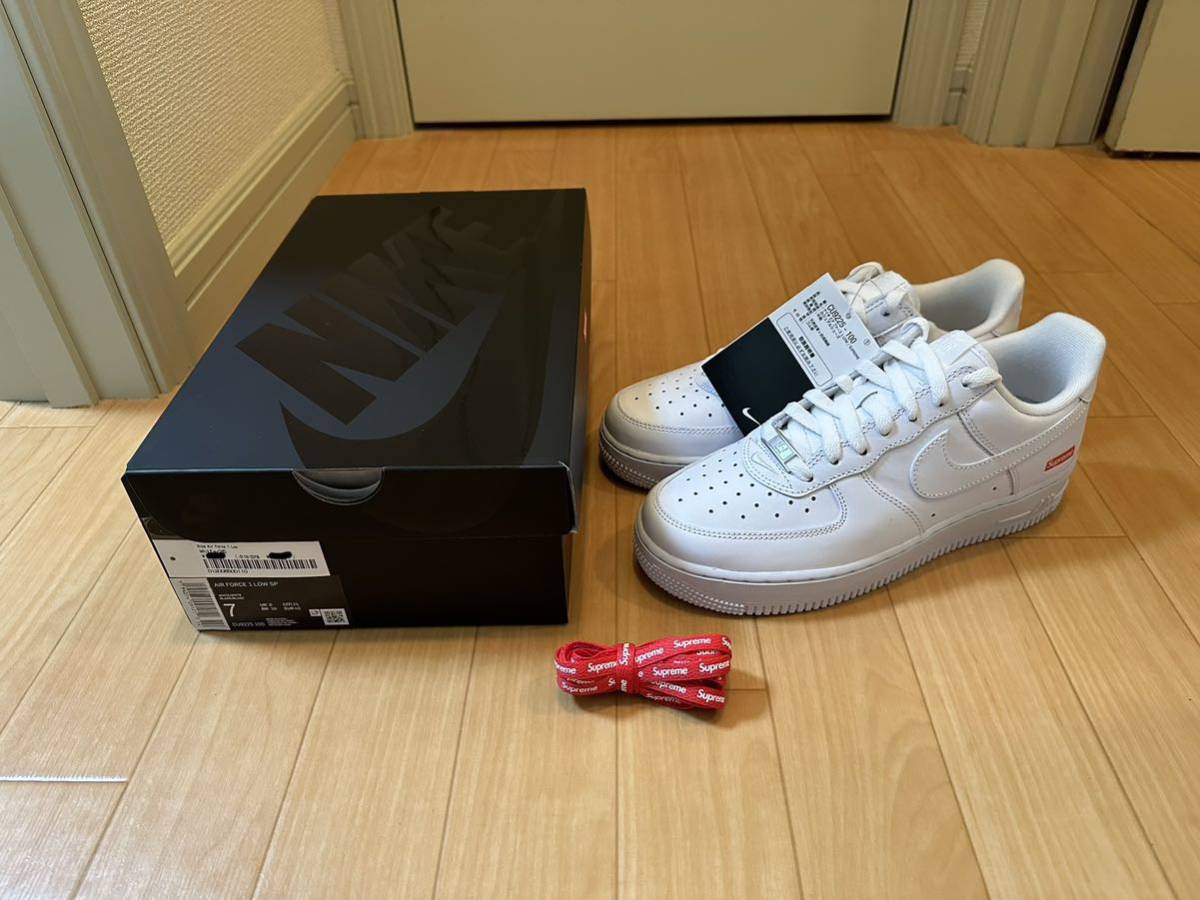 良好品】 Nike Supreme 25cm Air US7 スニーカー 白 ホワイト ロー