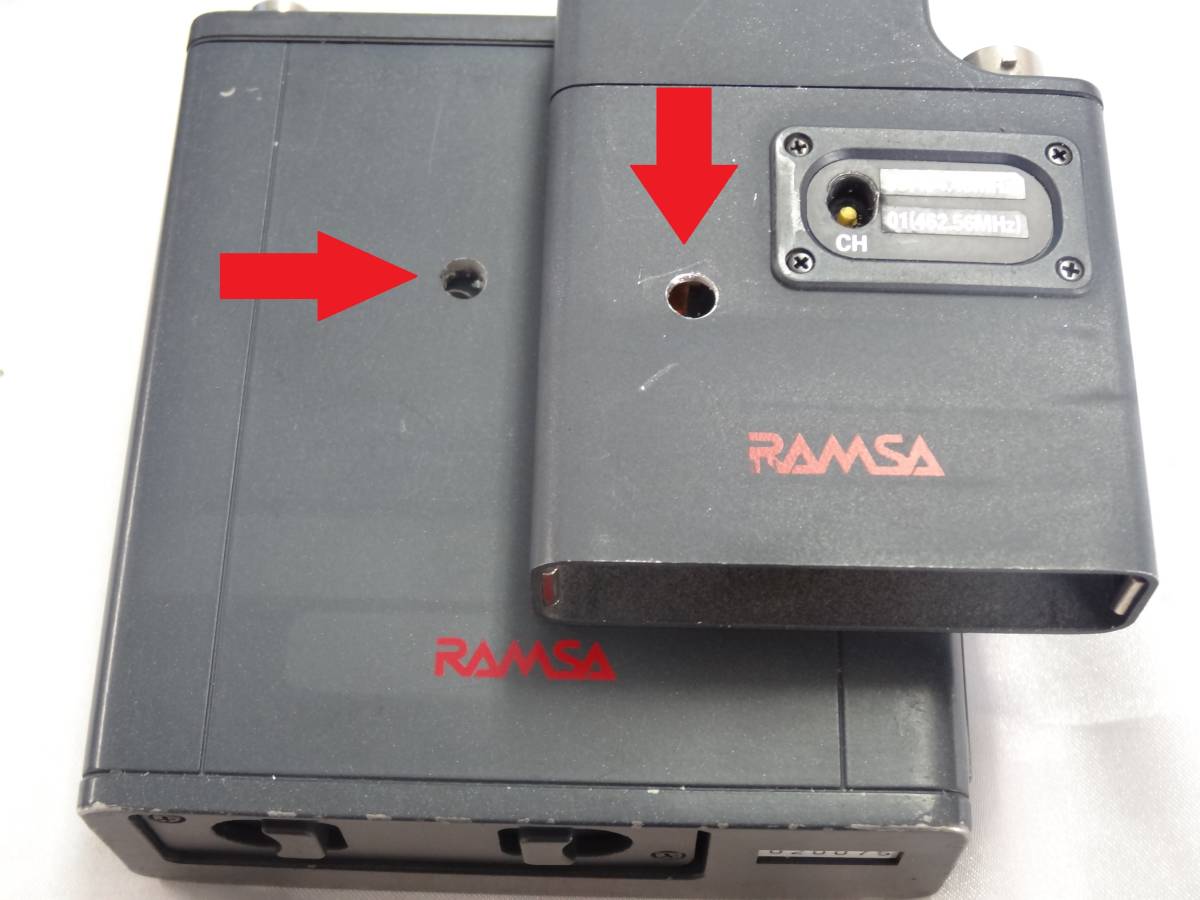 ★RAMSA WX-RR460 WX-TR460/19 WX-BS460 ワイヤレス受信機 ワイヤレスマイクロフォン 送信ブースター 専用ケース ★ジャンク・部品取り！_穴あり