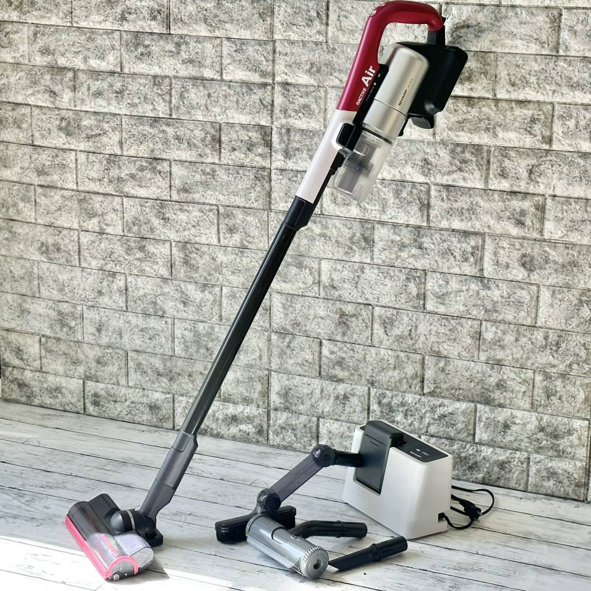送料無料 SHARP『Ractive Air』 サイクロンクリーナー EC-A1R|PayPay