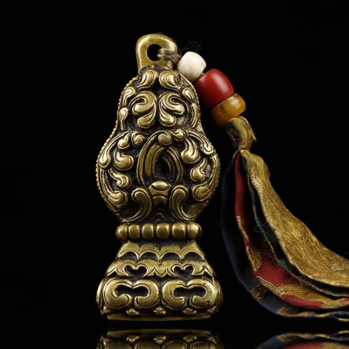 秘蔵中国清代 旧チベットで純銅を収穫した全銅を手でチベット印鑑を製造 手刻 唐物 極細工 古置物古擺件 中国古美術 古美味 時代物 古董品