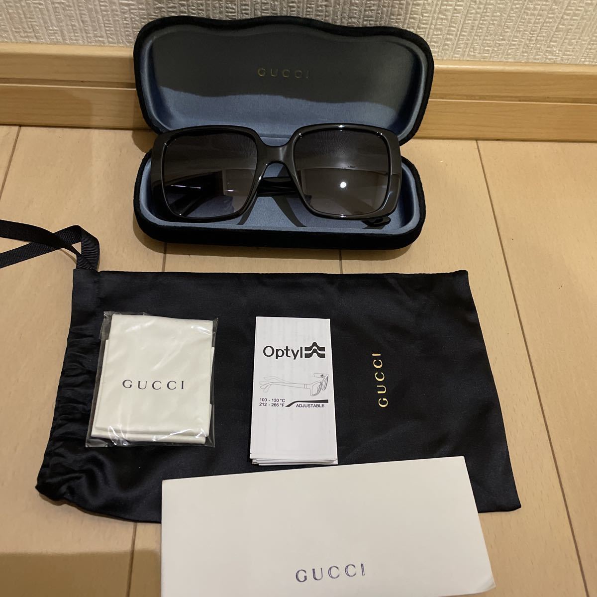 高評価！ 送料無料 未使用 GUCCI グッチ サングラス GG0632S ブラック