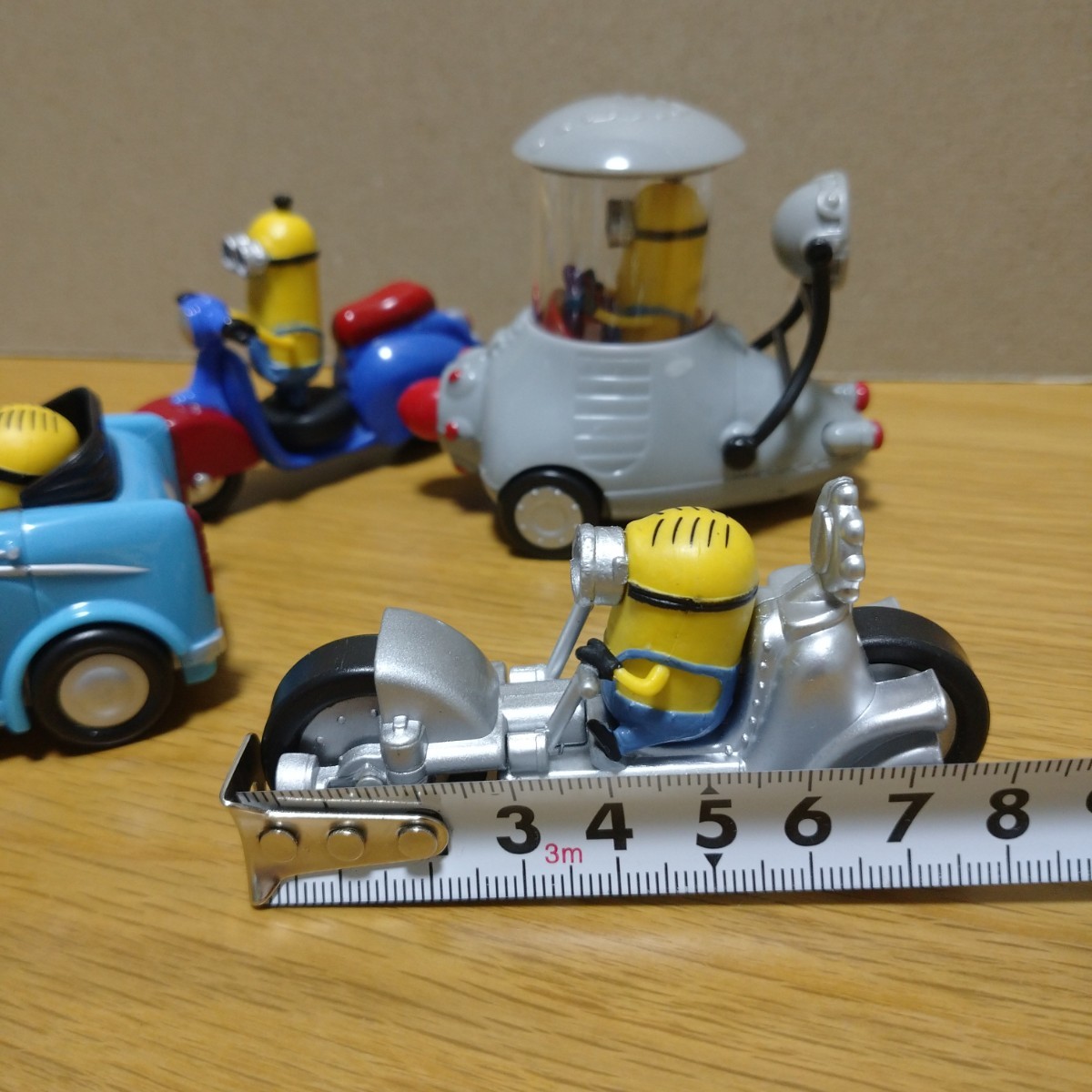 海外 限定 minions minion minicar ミニカー セット ミニオンズ ミニオン フィギュア マスコット figure コレクション 置物 車 バイク ３_画像7