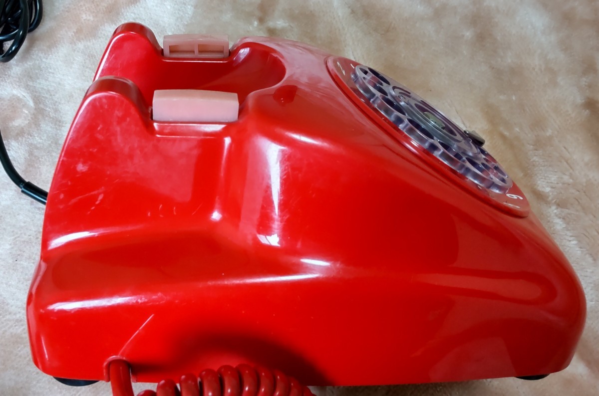 委託公衆電話 災害用電話機 「600-A1 型番変更 611-A1(R)」 昭和レトロ 1965年 電電公社 (NTT西日本) ダイヤル式 赤電話機_画像2