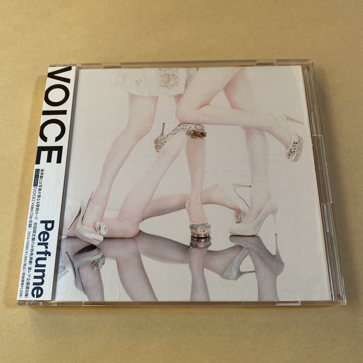 Perfume MaxiCD+DVD 2枚組「VOICE」_画像1