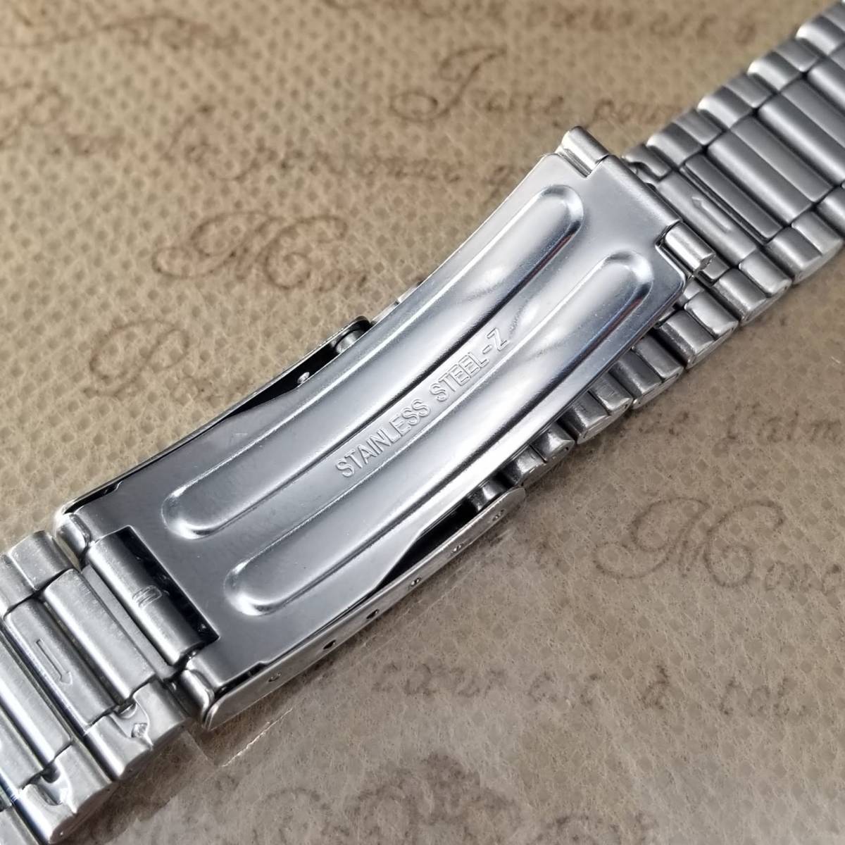 純正 Seiko セイコー 19mm バンド 7S26-0480,7009-3040,7S26-3040,7S26-3040,7009-3041 ステンレスベルト B1375S_画像8