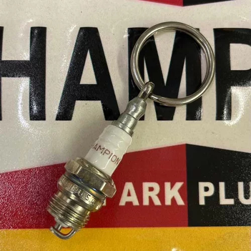 キーリング /チャンピオン プラグ CHAMPION Plug キーホルダー アメリカン雑貨 ガレージ 車 バイク アクセサリー_画像1