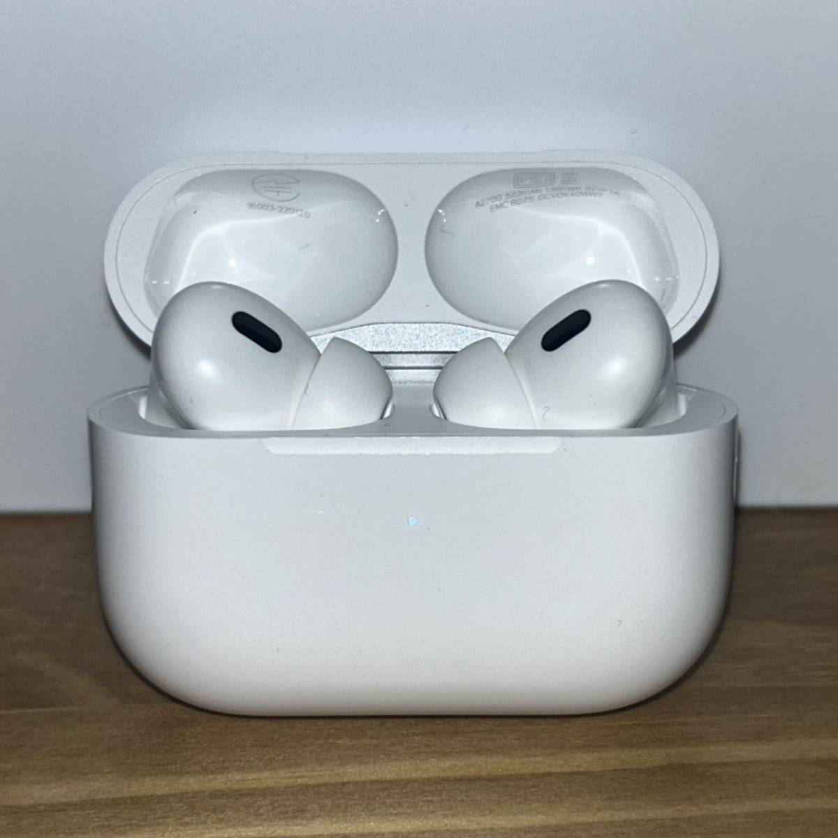 Apple AirPods Pro 第2世代MTJV3J/A アップル箱無し 跨買TOKUKAI