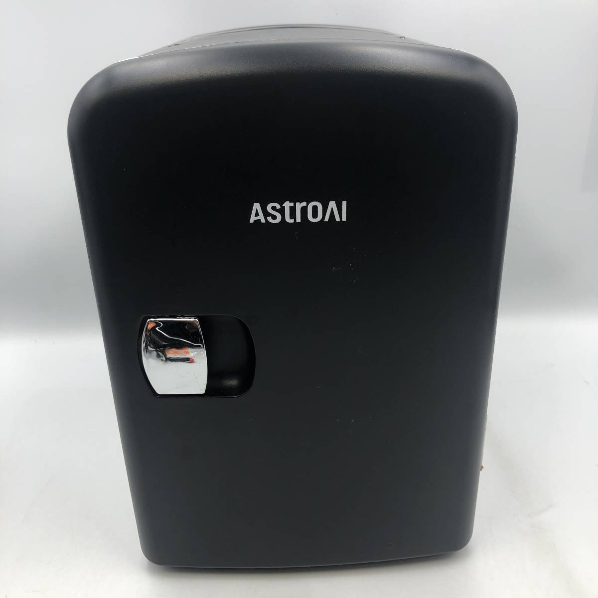【通電確認済】AstroAI 冷蔵庫 小型 ミニ冷蔵庫 小型冷蔵庫 保温 冷温庫 4L ポータブル 2電源式 便利な携帯式/Y11391-U3_画像1