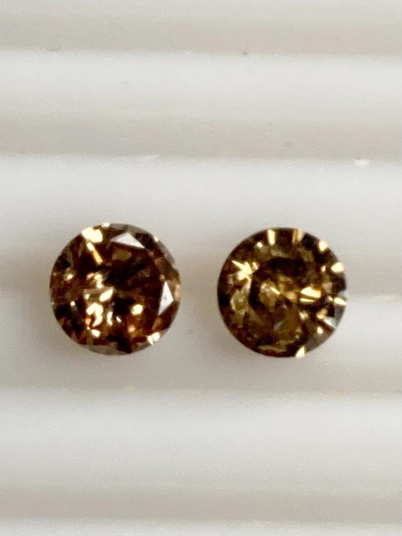 新品 本物 K18天然ダイヤモンドピアス 計1.2ct