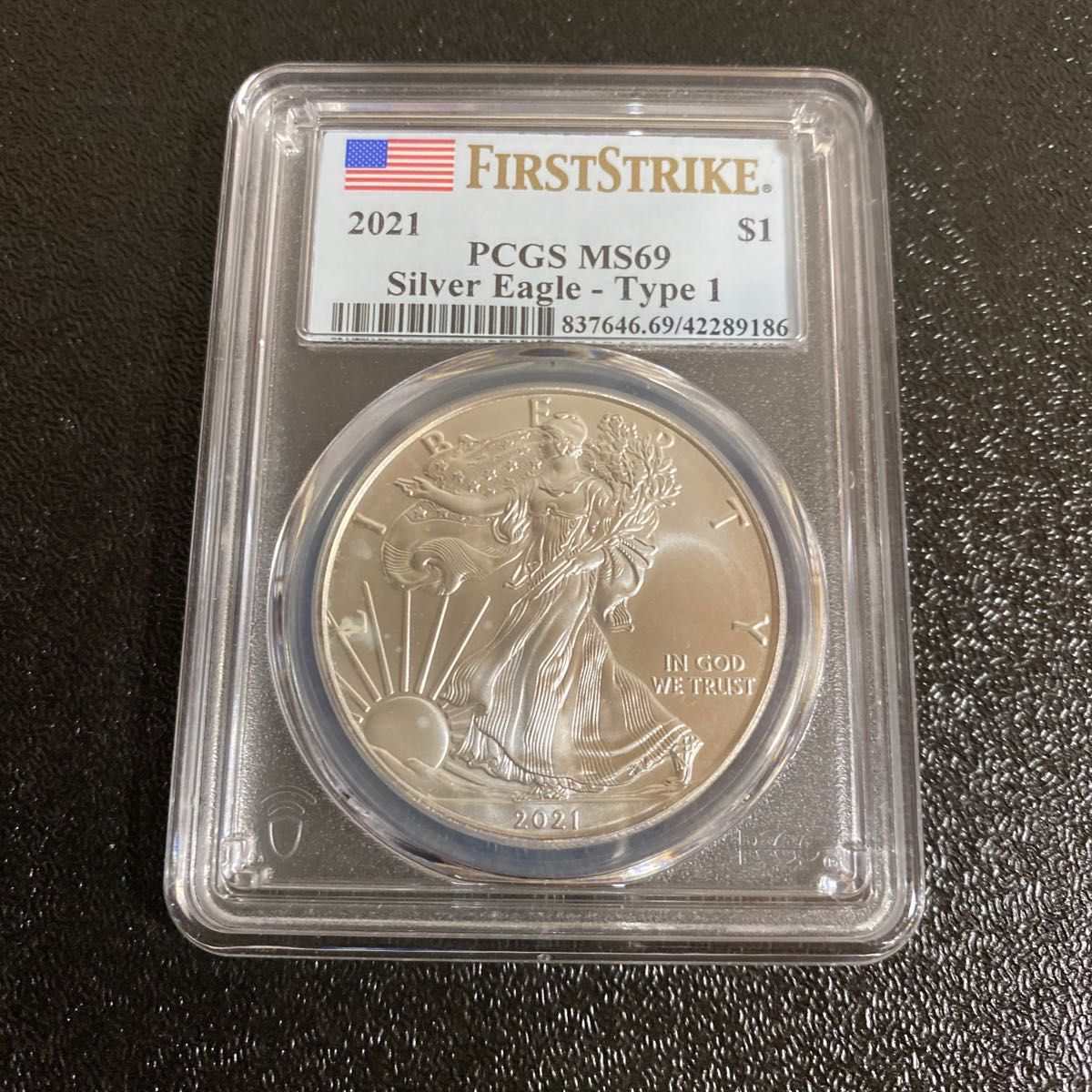 銀貨 99 9% 純銀 シルバー イーグル 銀貨 PCGS 鑑定済 １オンス Silver