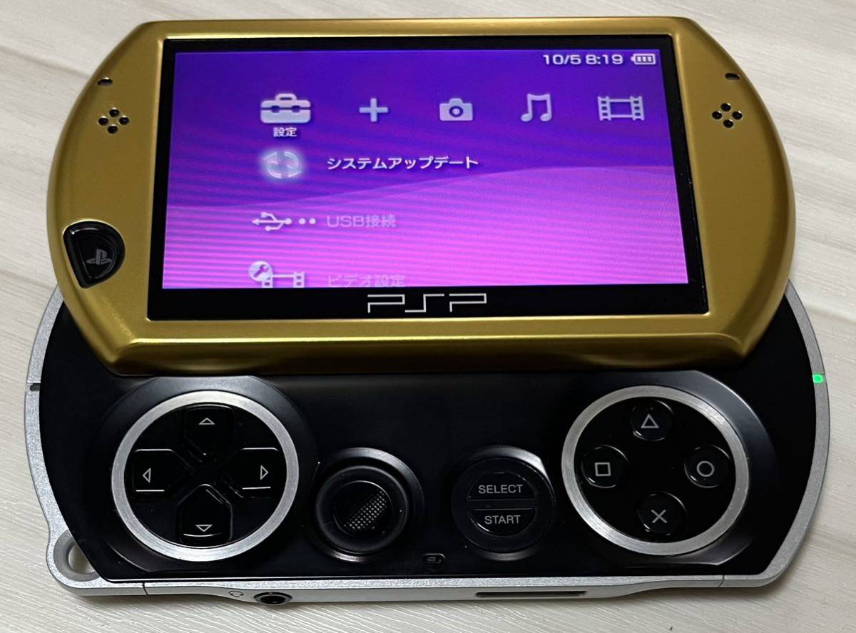 SONY PSP go ピアノブラック 美品　ゴールドカバー付き_画像2