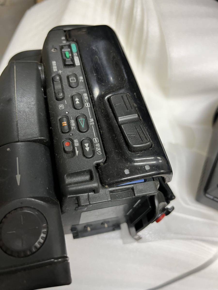 現状品 FUJIX FUJIX-8 FF120SW ビデオカメラレコーダー 8mm 現状品 FUJIX FUJIX-8 FF120SW ビデオカメラレコーダー 8mm
