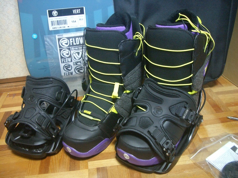 送料込 新品 FLOW フロー 4点セット VERT 154 ALPHA サイズL 送料込 新品 FLOW フロー 4点セット VERT 154 ALPHA サイズL