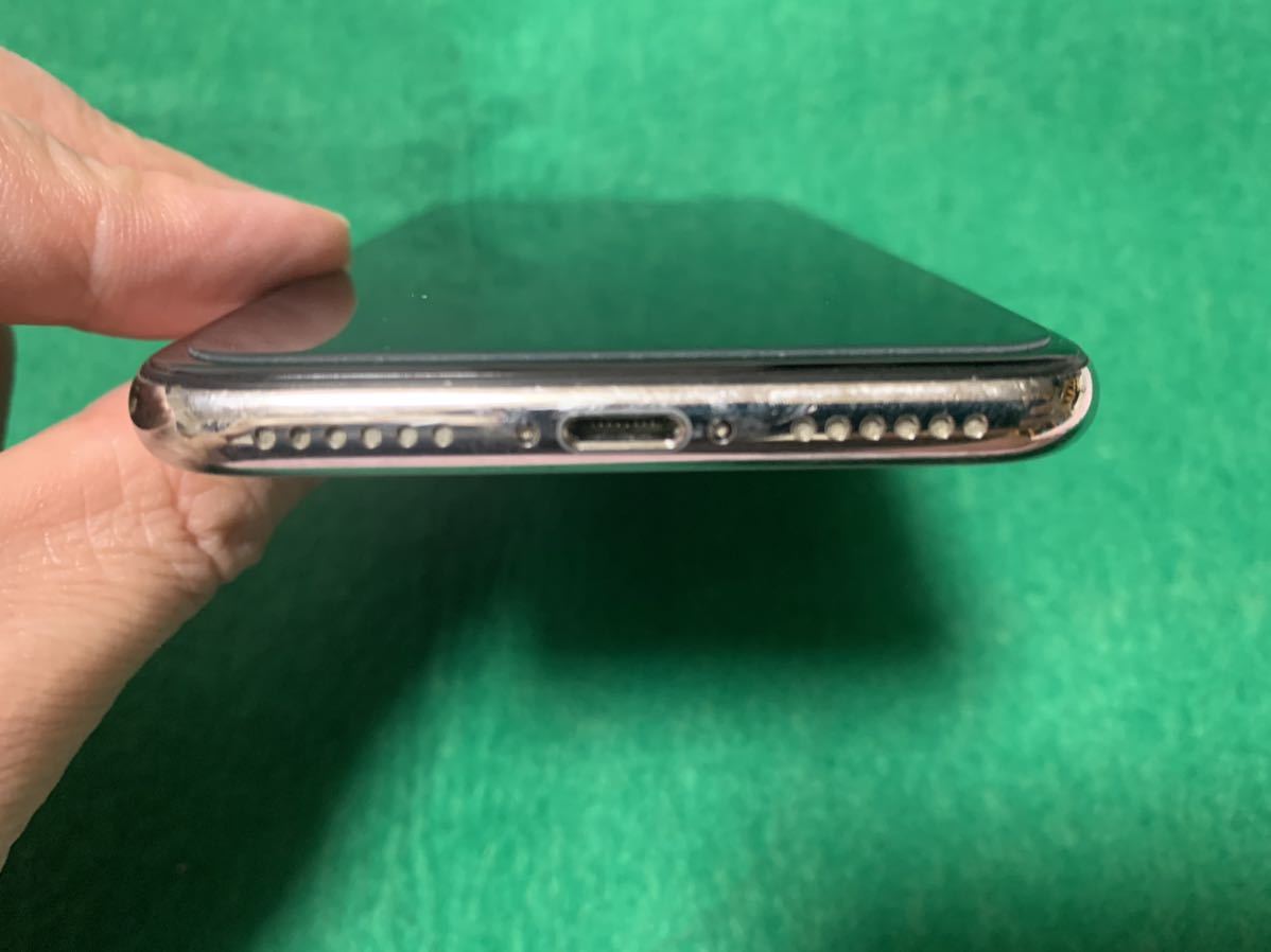 【中古】iPhone X・64G シルバー_画像4