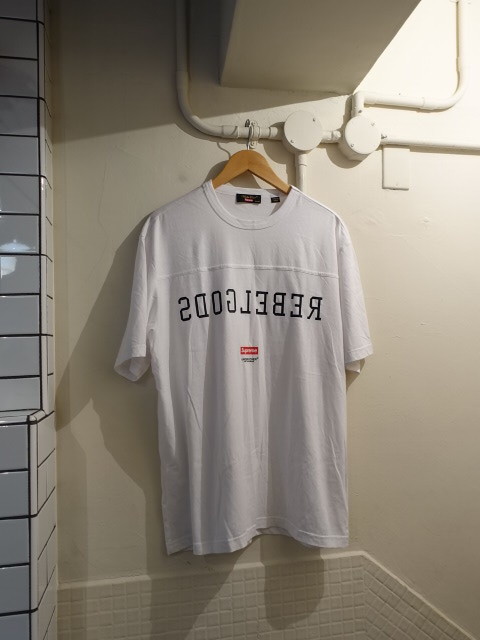 アンダーカバー　×　Supreme Tシャツ　Undercover 23SS Football Top サイズＭ