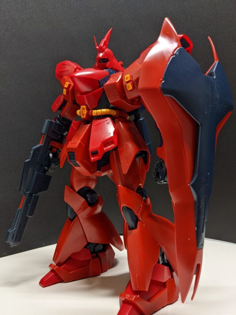 注目ショップ 組立済ガンプラ「1/100 MG サザビー(機動戦士ガンダム