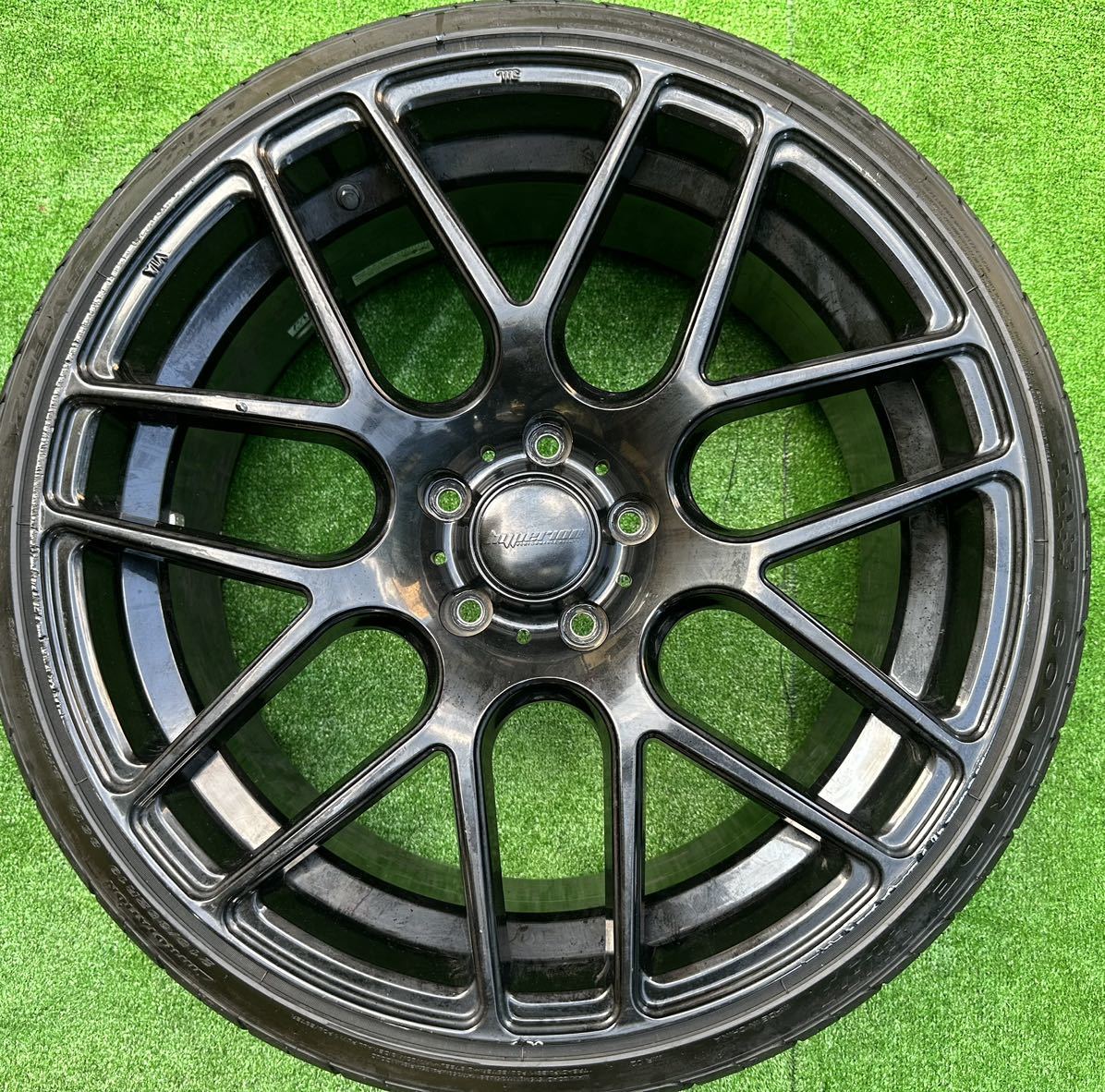 HYPERION(2本:215/35ZR19 85W )(2本:225/35ZR19 88W)((4本:19×8.5J ET45) (PCD:114.3)(1本2018年製)(1本:2020年製)(2本:2022年製)_画像7