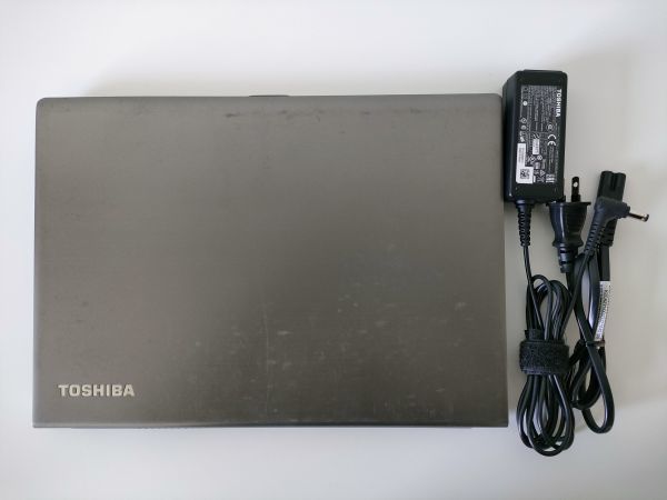 ★訳あり★ dynabook (東芝) dynabook R63/M [Core i5 8250U 8GB 256GB 13.3 Windows11 Pro] 中古 ノートパソコン (241)_画像3