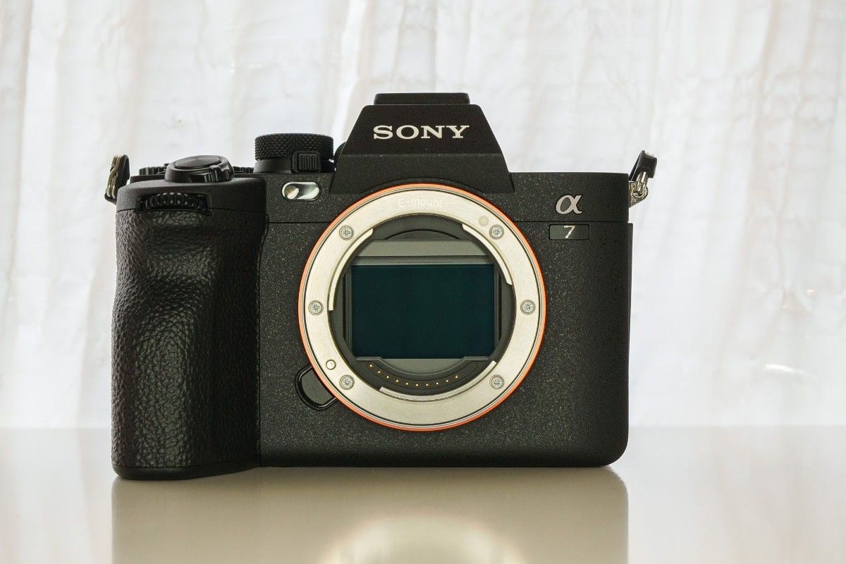 ソニー α7 IV ボディのみ ILCE-7M4 SONY 本体 ミラーレス一眼 ソニー α7 IV ボディのみ ILCE-7M4 SONY 本体 ミラーレス一眼