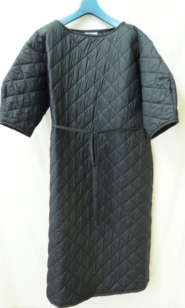 YARMO ヤーモ　新品未使用　QUILTED DRESS BLACK
