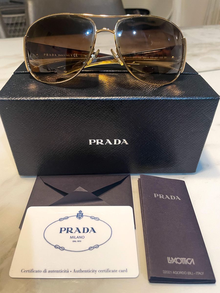 PRADA Luxottica 32021 Agordo (BL) プラダ